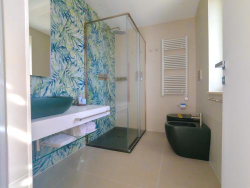 bagno-camera-suite-orchidea-residence-aleden-vieste-gargano_1